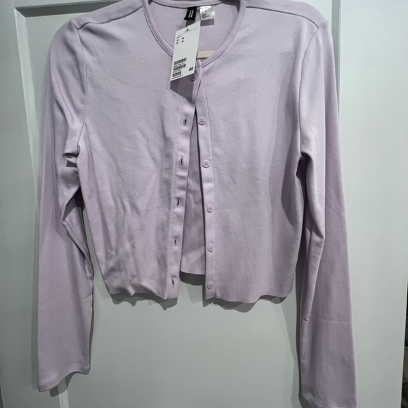 Lavender cardigan Size M - Picture 2 of 3